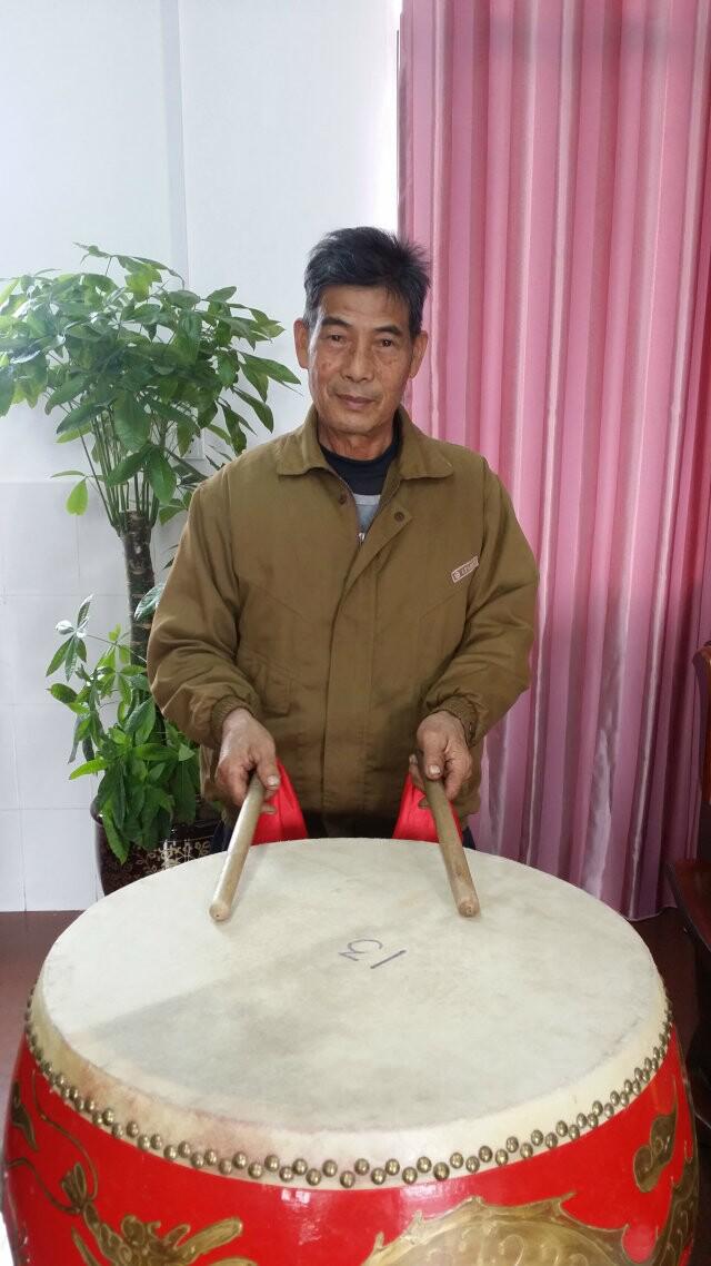 林万文.png
